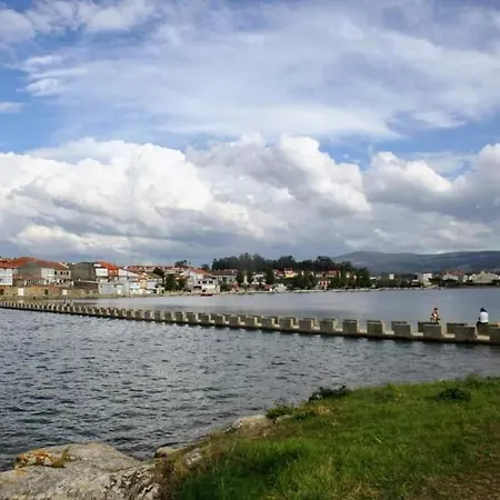 House In The Harbour *